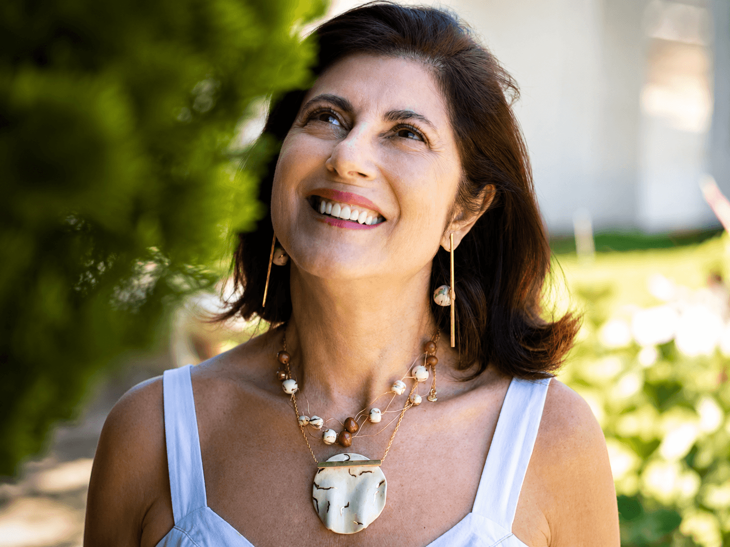 Rose Monteiro, criadora das Joias em Cerâmica
